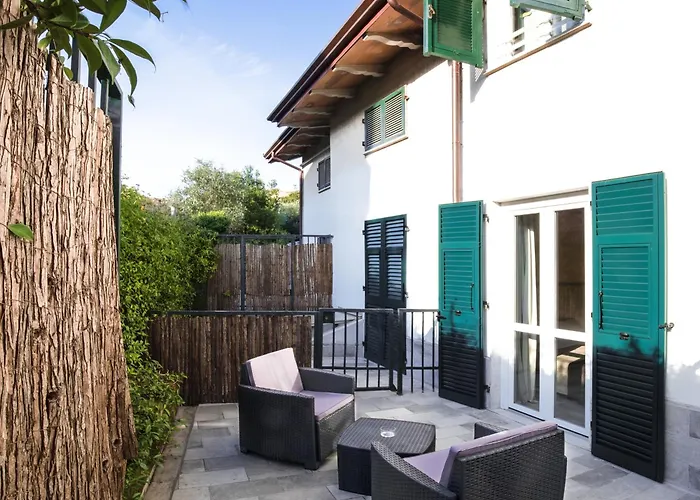 Albergo Serena Lerici